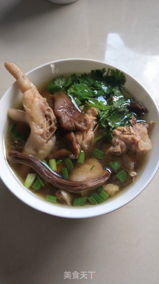 茶树菇鸡汤的做法