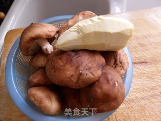 五花肉焖双冬的做法步骤：3