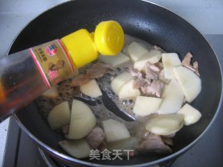 苹果炒肉片的做法步骤：7