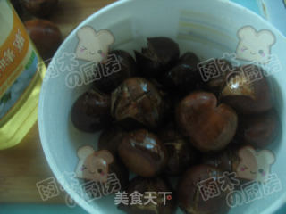 秋冬街边小吃家里做【微波蜂蜜开口栗】的做法步骤：5