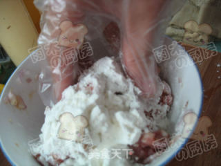 【肉卷棒棒糖】的做法步骤：4