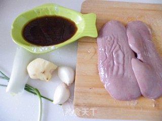 适合孩子的----烧腰花的做法步骤：1