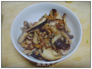 香菇肉蛋粥的做法步骤：13
