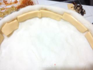 玉米火腿披萨的做法步骤：3