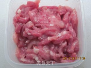 香干肉丝的做法步骤：4