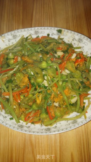 蒜炒南瓜花的做法
