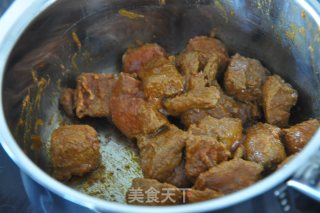 牛腩煮出来的饭 是真正的牛腩饭的做法步骤：3