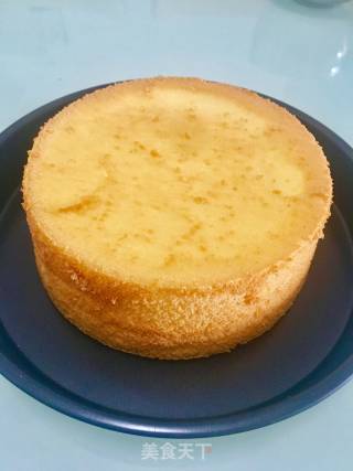 六寸戚风蛋糕的做法