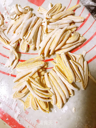 手工南瓜面条