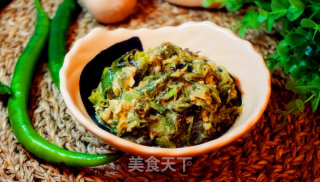 青椒擂皮蛋的做法