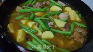 家常菜——芸豆土豆炖排骨的做法步骤：6