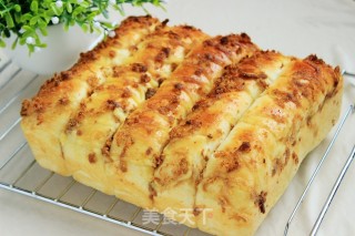 肉松沙拉排包的做法