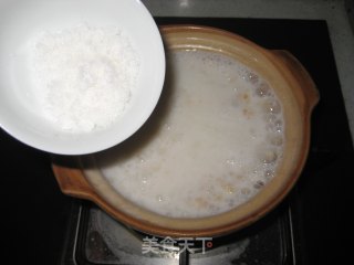 冬季食补-奶香麦片粥的做法步骤：6