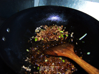 冬季健康养生菜---肉末尖椒炒芹菜的做法步骤：6