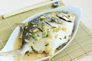 清蒸鲳鱼的做法
