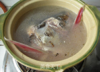 鱼头豆腐汤的做法步骤：4