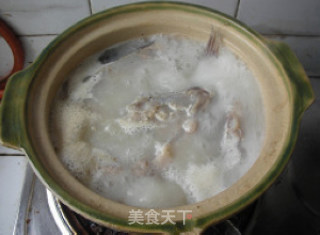 鱼头豆腐汤的做法步骤：5