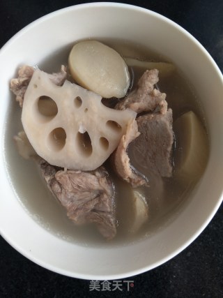 莲藕杏鲍菇猪骨汤的做法