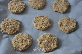 香喷喷的燕麦榛子小饼的做法步骤：8