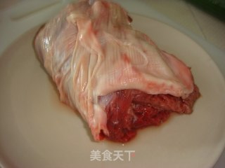 八珍牛腩煲的做法步骤：1