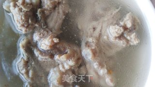 简易排骨汤的做法