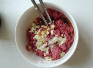 中西合璧的冬季滋补菜-----烤牛肉土豆的做法步骤：4