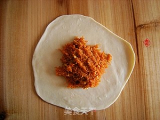 胡萝卜大馅饼的做法步骤：6