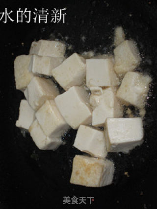 豆腐金针菇焖鱼片的做法步骤：6