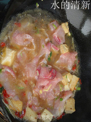 豆腐金针菇焖鱼片的做法步骤：9