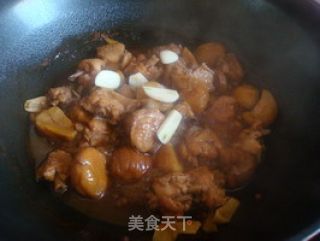 板栗烧鸡翅的做法步骤：7