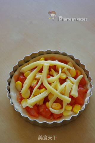 可爱风迷你小披萨：打扫剩料的鸡肉玉米披萨的做法步骤：5
