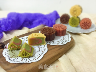 高颜值的广式月饼的做法