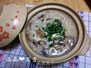 温暖健康的平民粥——香菇鸡肉粥的做法步骤：9