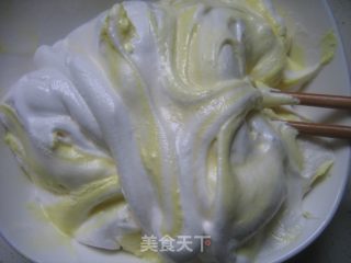 抹茶花生牛轧糖的做法步骤：2