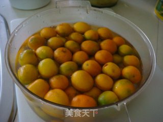 自制冰糖葫芦的做法步骤：2