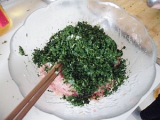 鸡汤荠菜馄饨的做法步骤：5