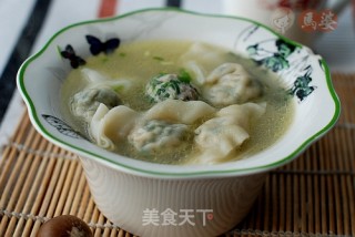 鸡汤荠菜馄饨的做法步骤：15