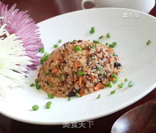 香菇酱炒饭的做法