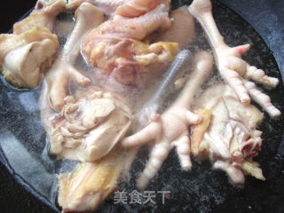 粤菜 豉油皇鸡肉的做法步骤：2