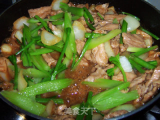 大喜大西芹洋葱肉片的做法步骤：6