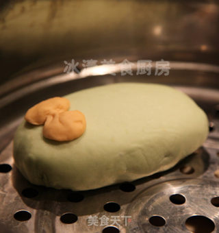 花样面食——可爱的拖鞋的做法步骤：5