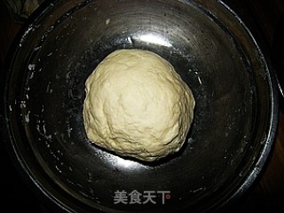 酥脆香辣千层饼的做法步骤：1