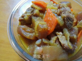 魔芋排骨的做法