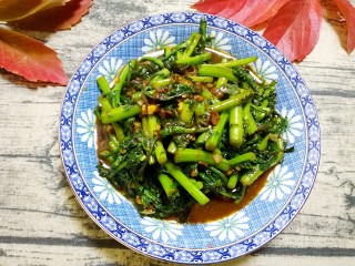 十分钟快手菜之豆瓣酱炒茼蒿的做法