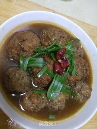 红烧狮子头的做法