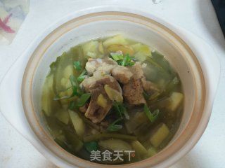 猪棒骨炖土豆海白菜条的做法