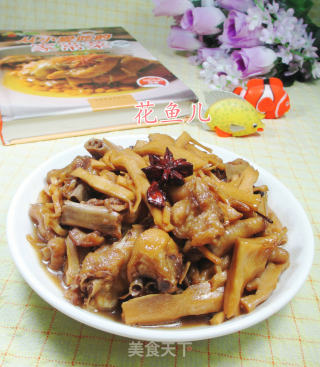 水笋烧鸡爪的做法