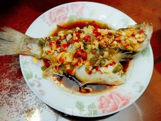清蒸鲈鱼的做法