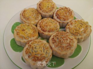 豆沙蛋黄月饼的做法