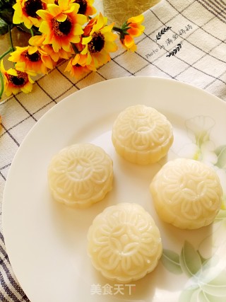 香蕉馅冰皮月饼的做法